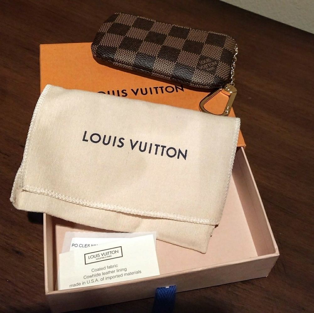 New Louis Vuitton Key Pouch